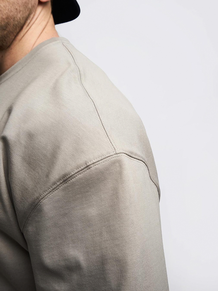 100% katoenen T-shirt met kort - Embroidery Moisturizer recensie en prijs