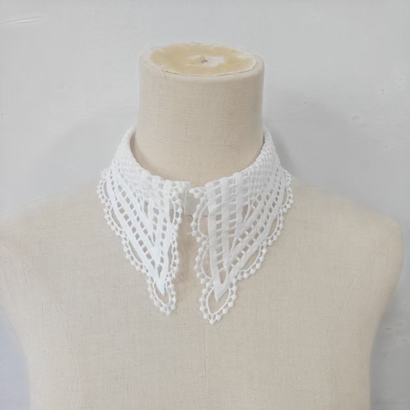 Dames witte geruite valse kraa - Embroidery A recensie en prijs