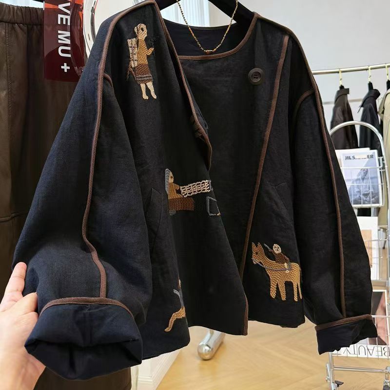 Zwaar geborduurde ronde hals t - Embroidery A recensie en prijs